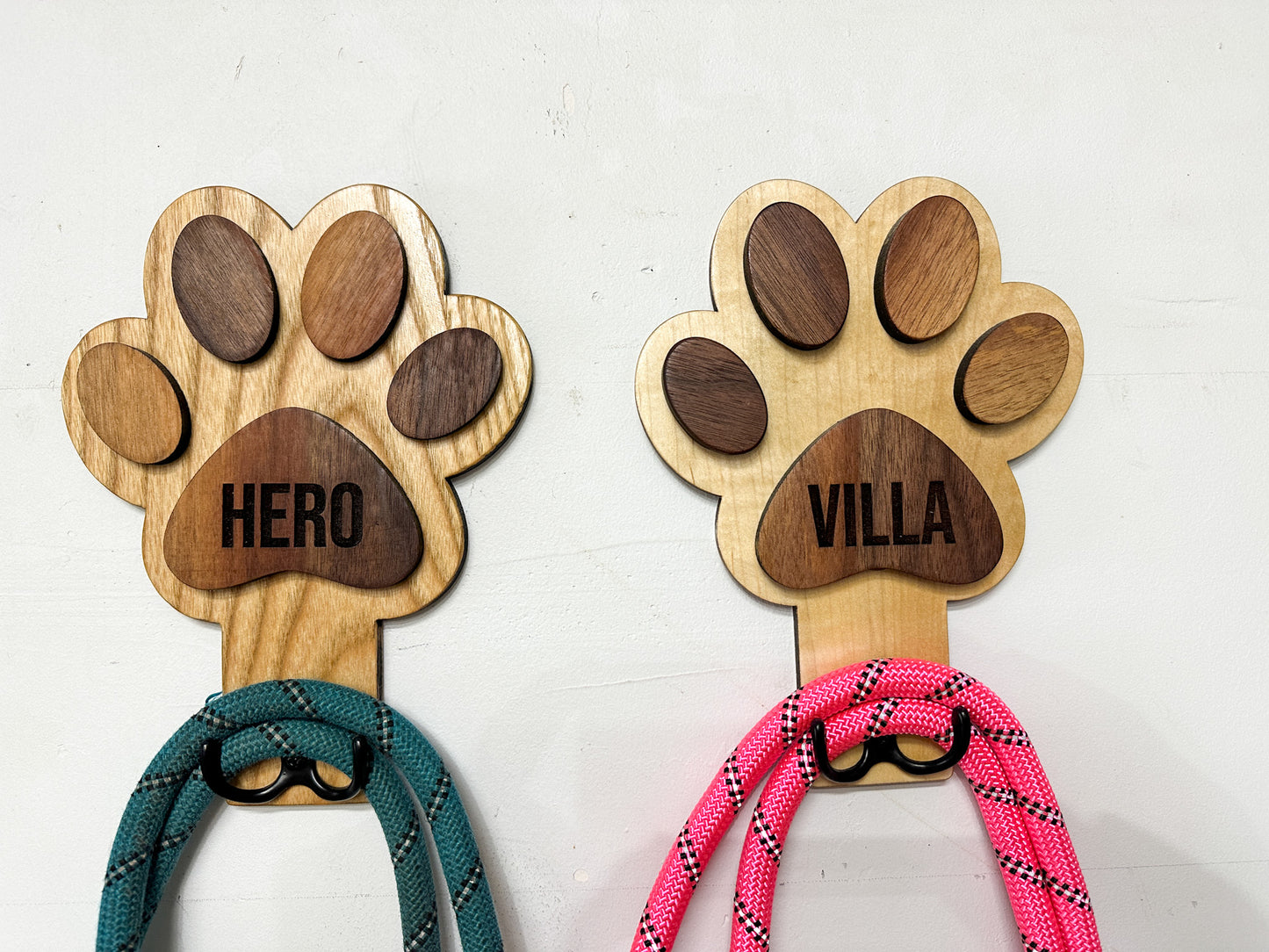 DIY: Dog Paw Leash Holder (SVG, Lightburn, Illustrator, Print Download)